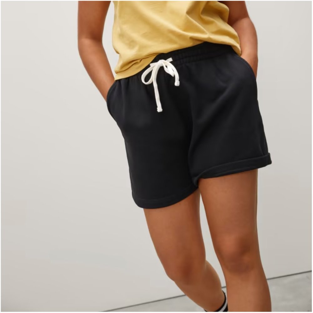 Everlane Track Sweatshort in Black